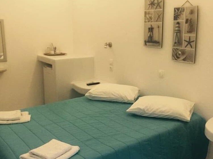 Hotell Evagelia's Place