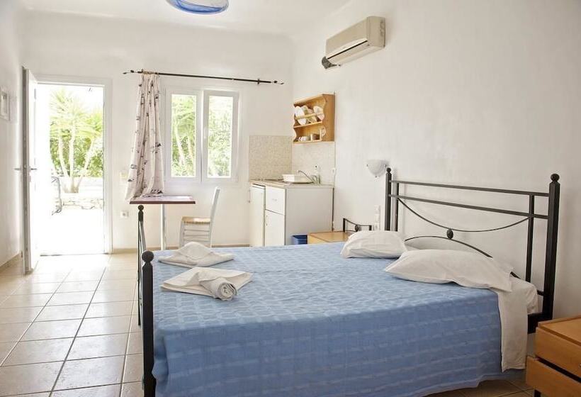 Hotell Evagelia's Place