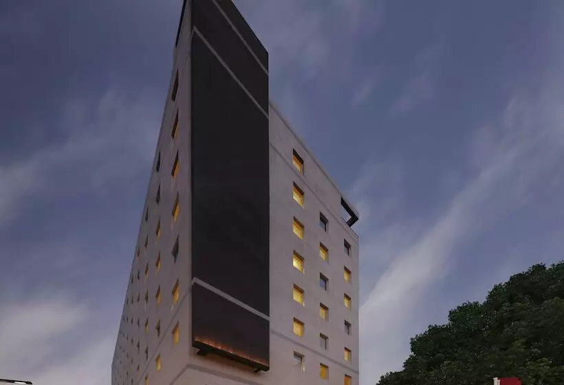 هتل Ibis Coimbatore City Centre   An Accor Brand