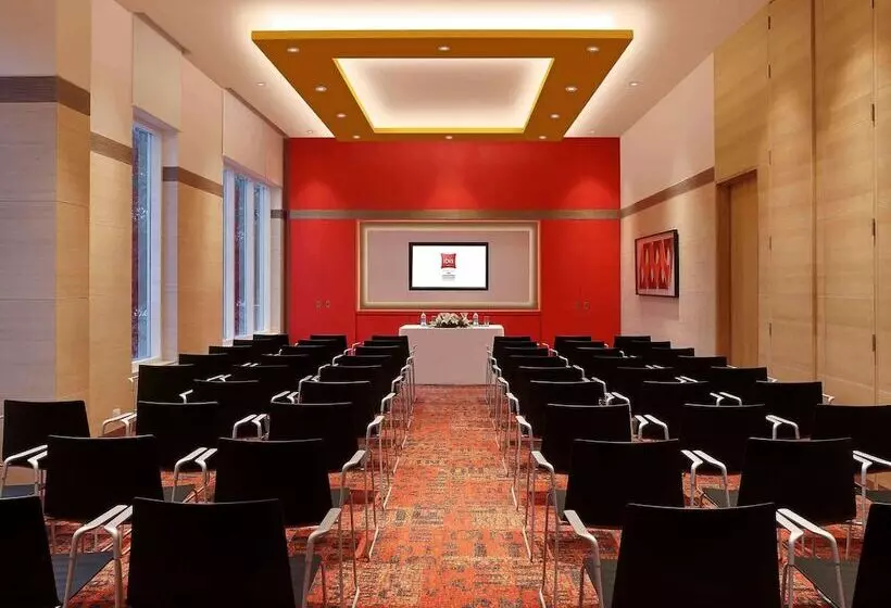هتل Ibis Coimbatore City Centre   An Accor Brand