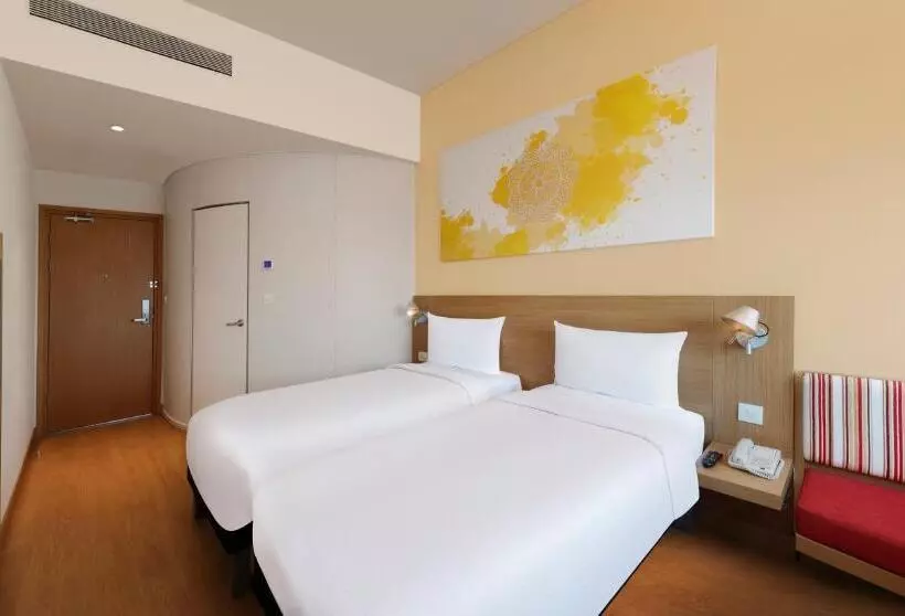 هتل Ibis Coimbatore City Centre   An Accor Brand