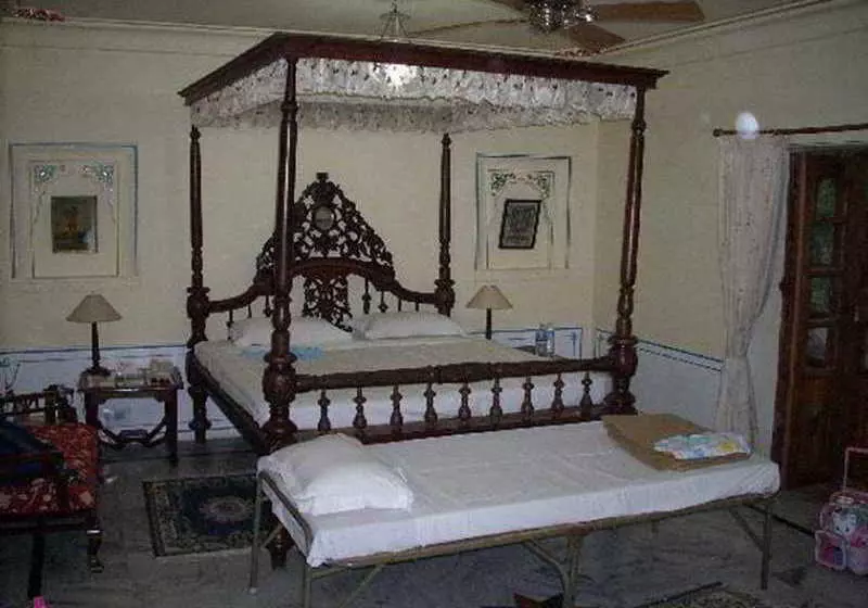 Hotelli Jagat Palace