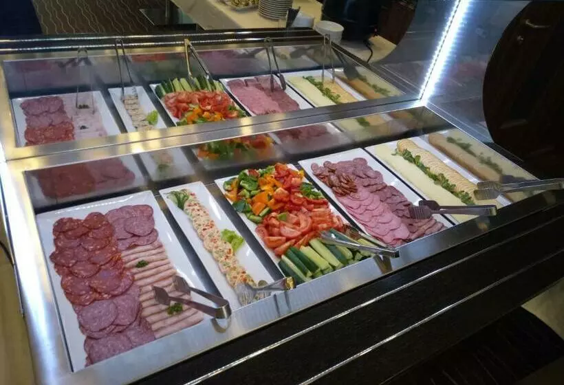 هتل Lužnice