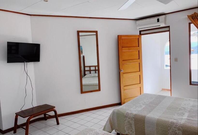 호텔 Flamingo Marina