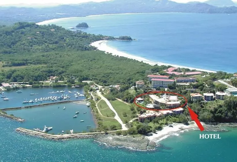 Hotelli Flamingo Marina