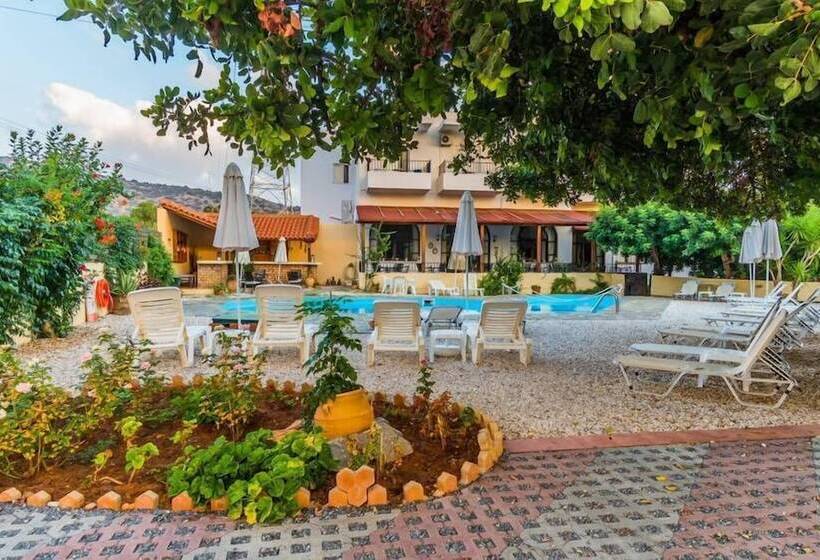 בית מלון כפרי Marlena   Adults Only