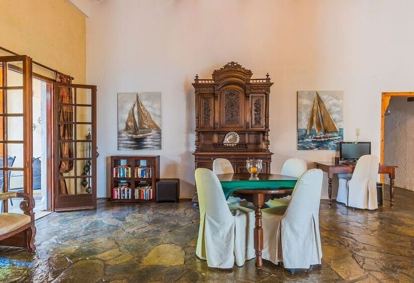 בית מלון כפרי Marlena   Adults Only