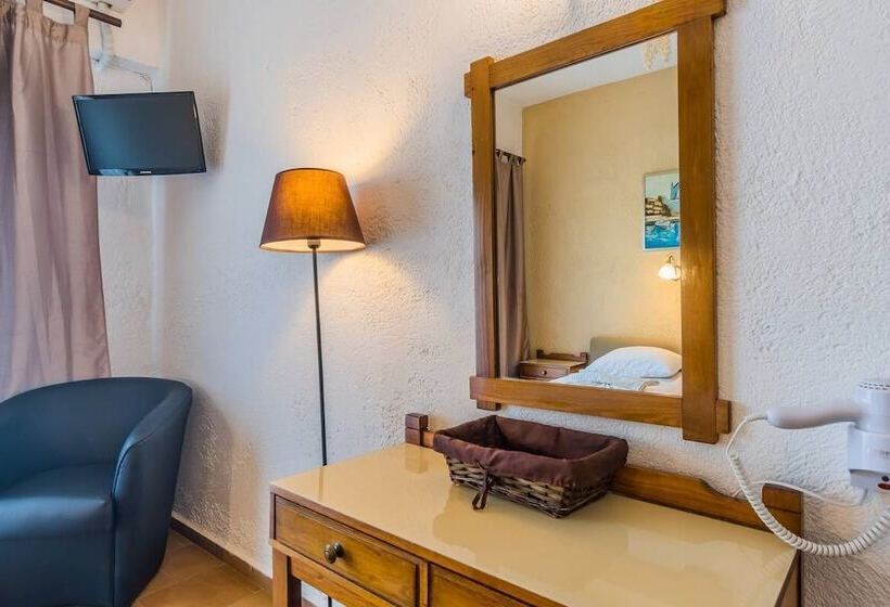 בית מלון כפרי Marlena   Adults Only