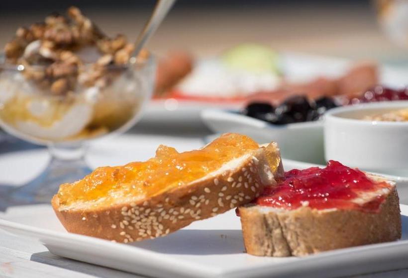 בית מלון כפרי Moongarden