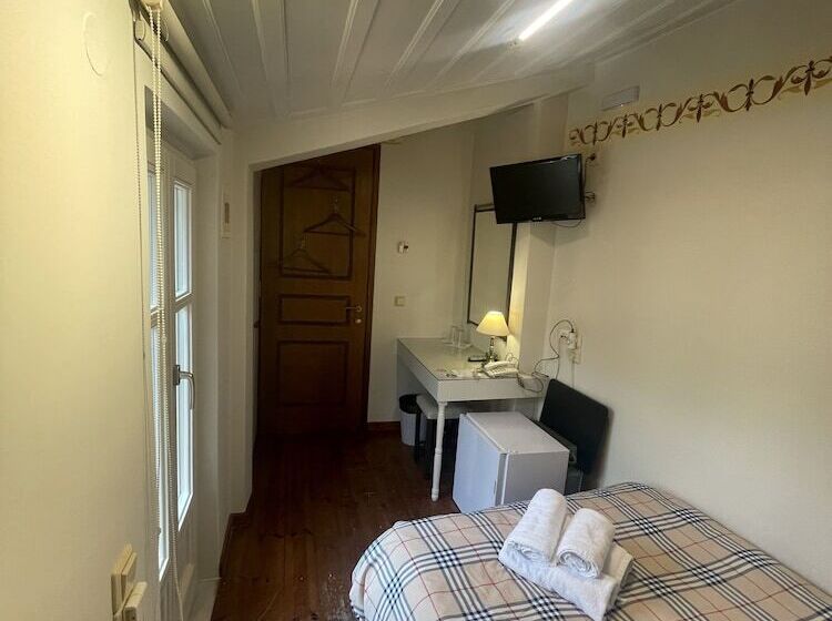 호텔 Pension Isabo