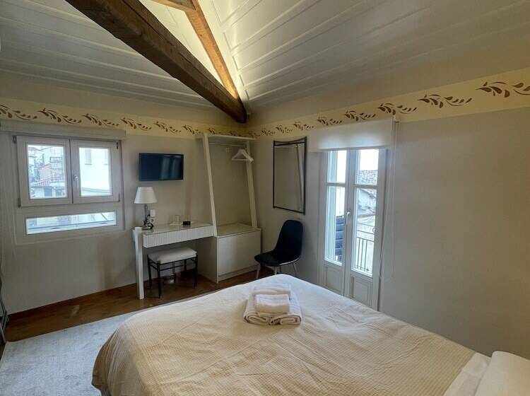 호텔 Pension Isabo