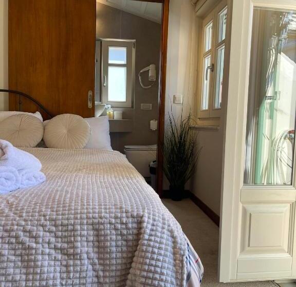 호텔 Pension Isabo