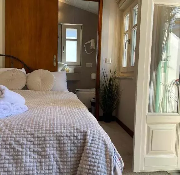 Hotelli Pension Isabo