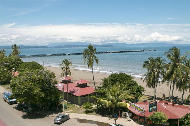 فندق Puntarenas Beach