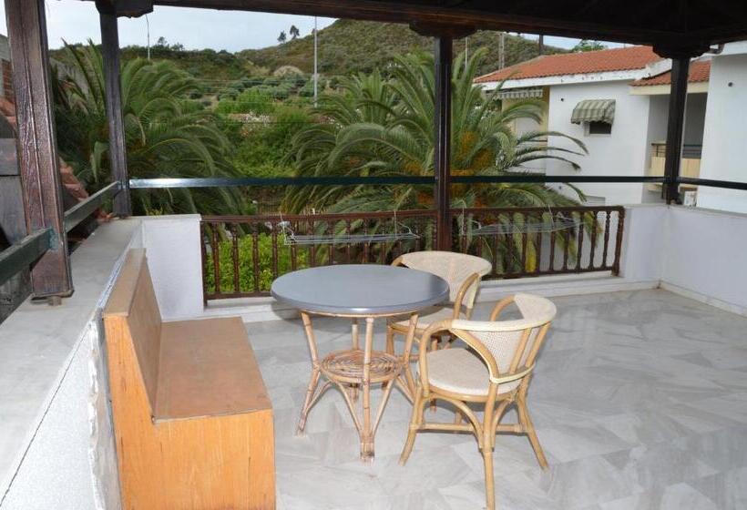 בית מלון כפרי Rigakis