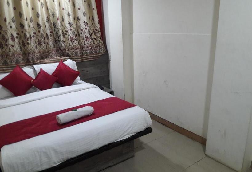Hotel Sai Leela Residency