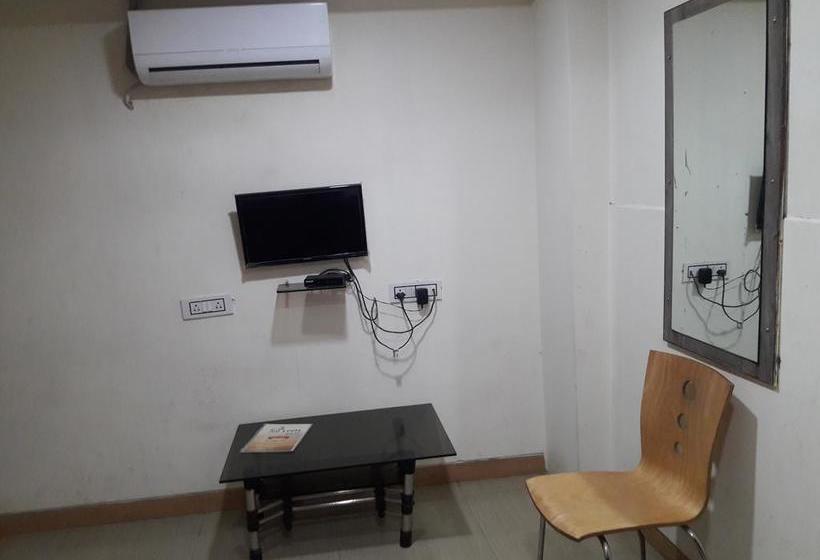 Hotel Sai Leela Residency