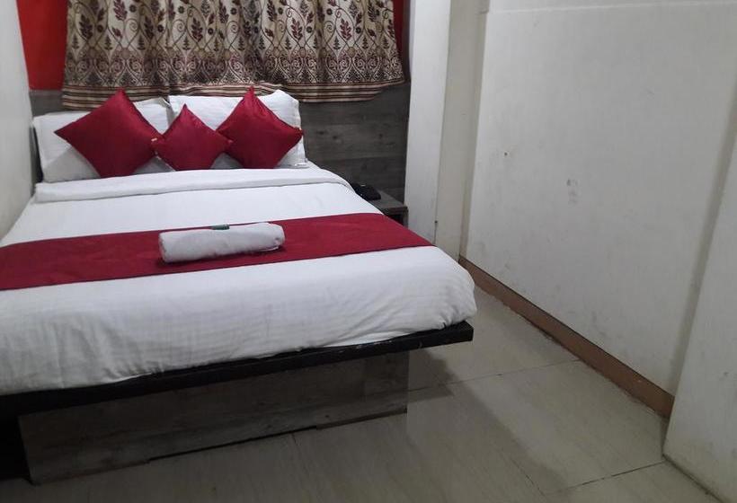 Hotel Sai Leela Residency