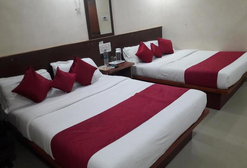 Hotel Sai Leela Residency