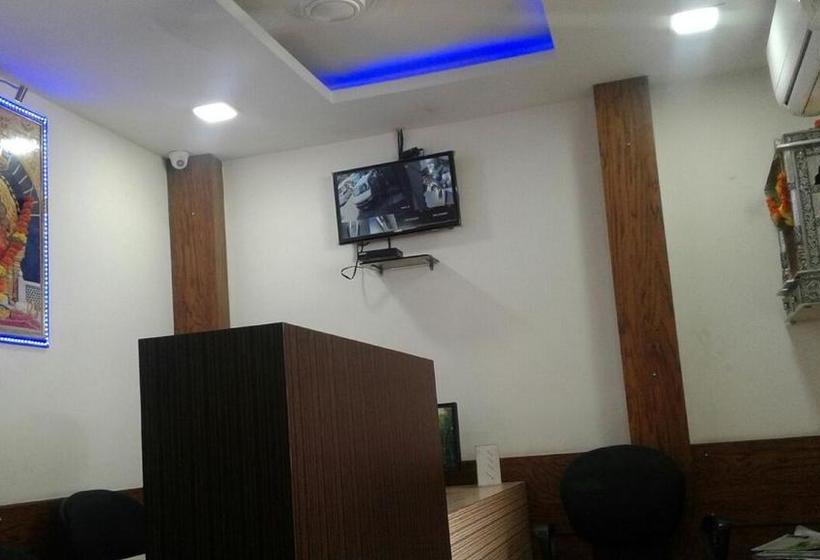 Hotel Sai Leela Residency