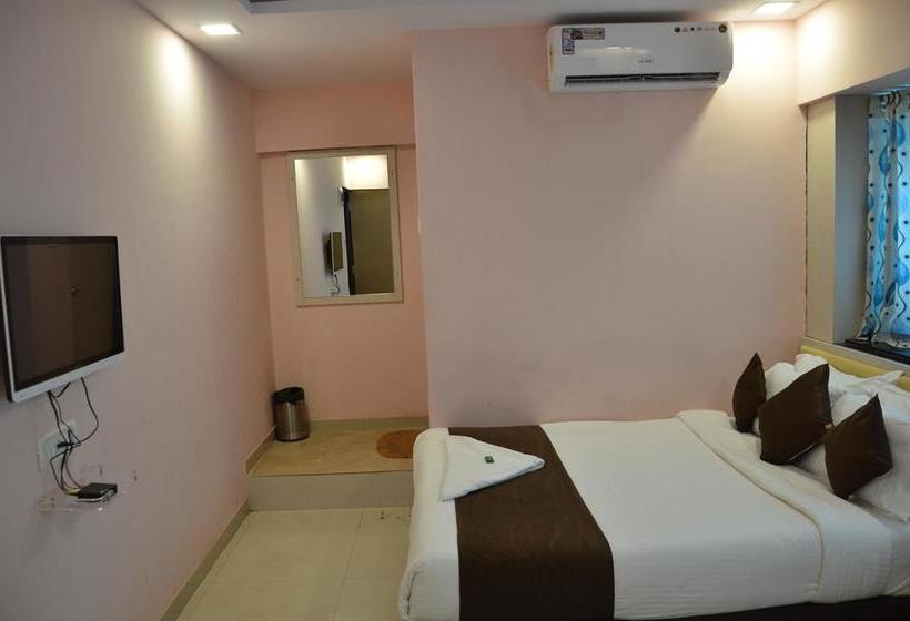 Hotel Sai Leela Residency