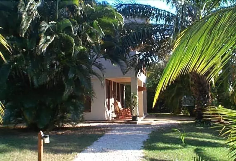 Hotelli Villa Del Sol