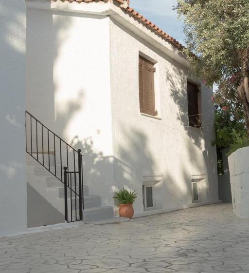 ホテル Villa Elpiniki