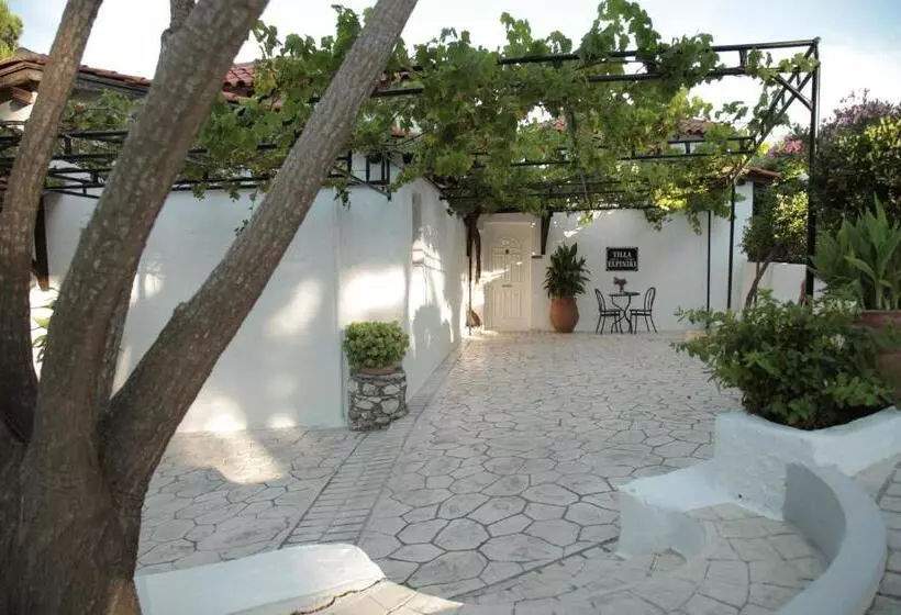ホテル Villa Elpiniki