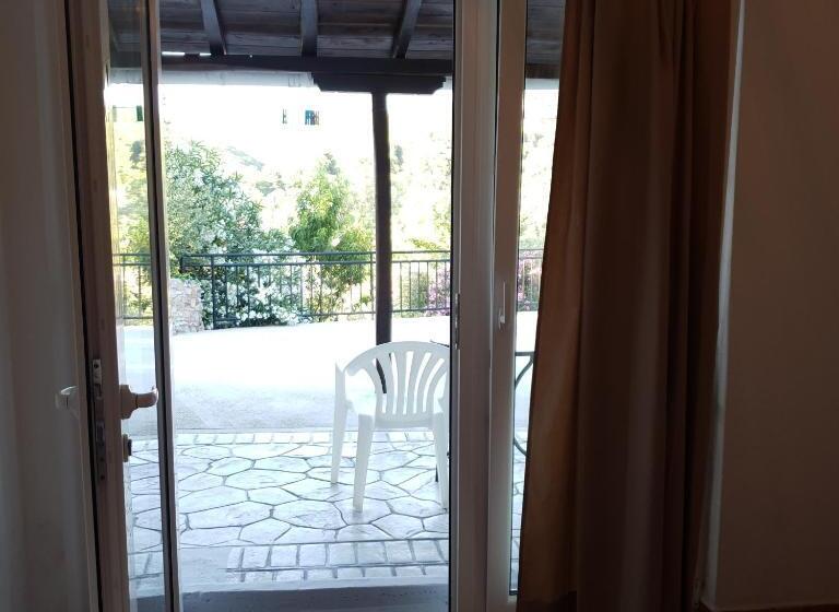 ホテル Villa Elpiniki