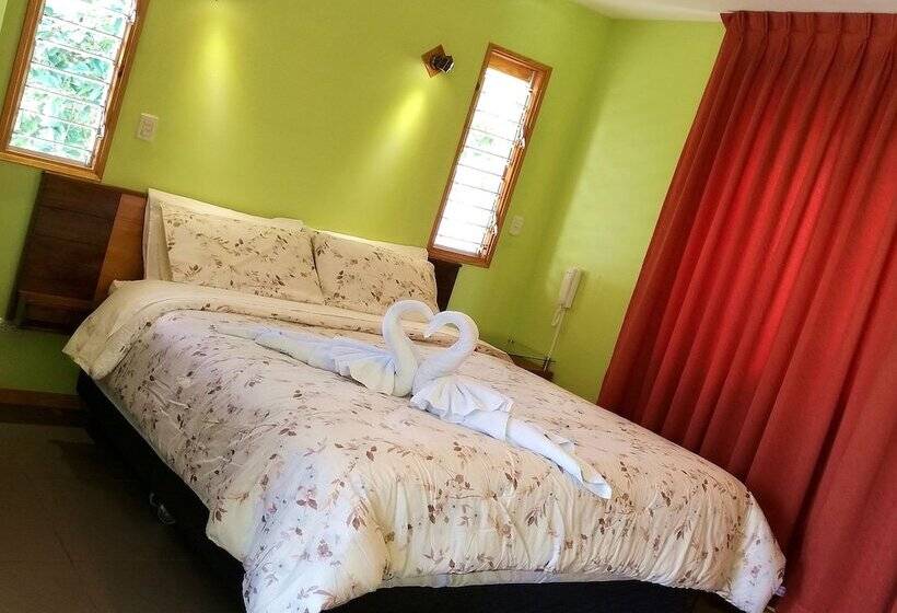 فندق Villa Kitzia Huacho