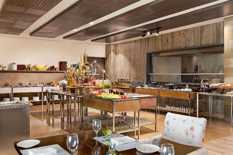 هتل Wyndham Ahmedabad Shela