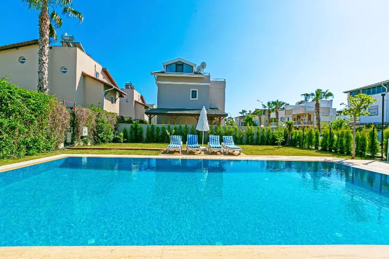 ホテル Paradise Town Villa Estella
