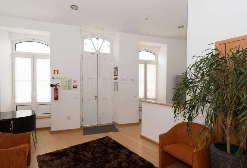 مبيت وإفطار Alojamento Alboi