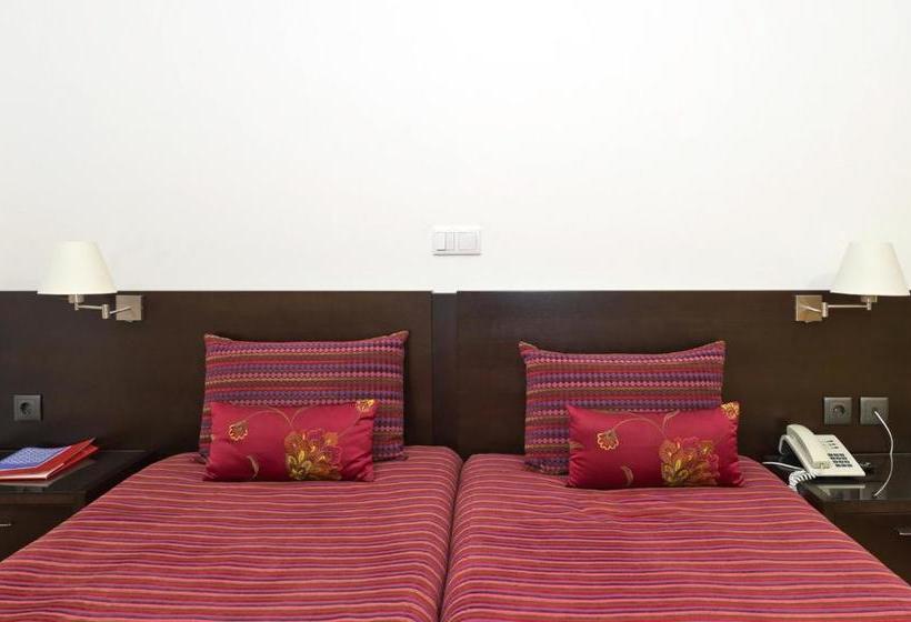 مبيت وإفطار Alojamento Alboi