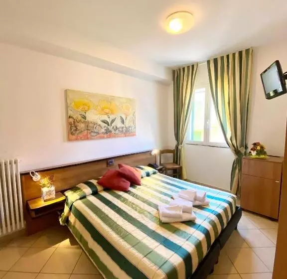 ホテル Albergo Villa Ada