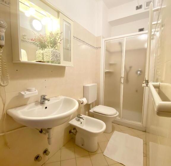 فندق Albergo Villa Ada