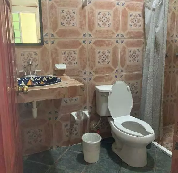 هتل Atlantida