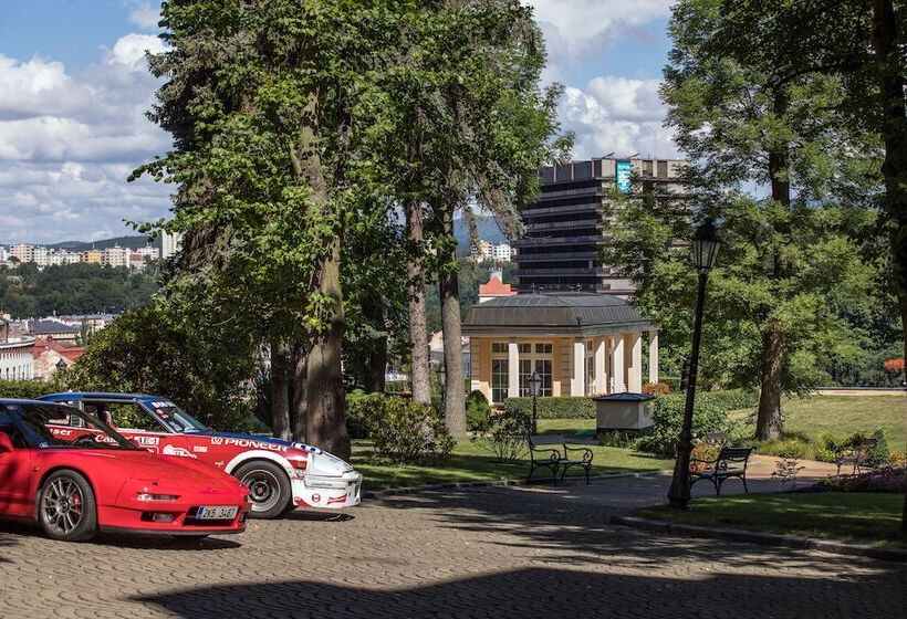 Hotel Bristol Georgy House