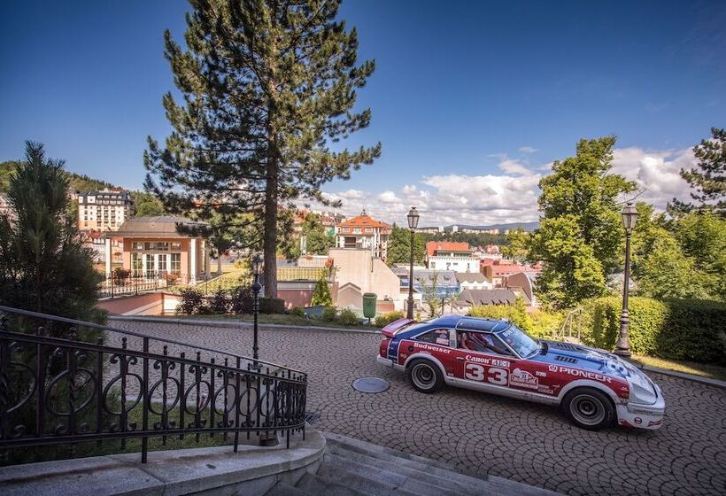 Hotel Bristol Georgy House