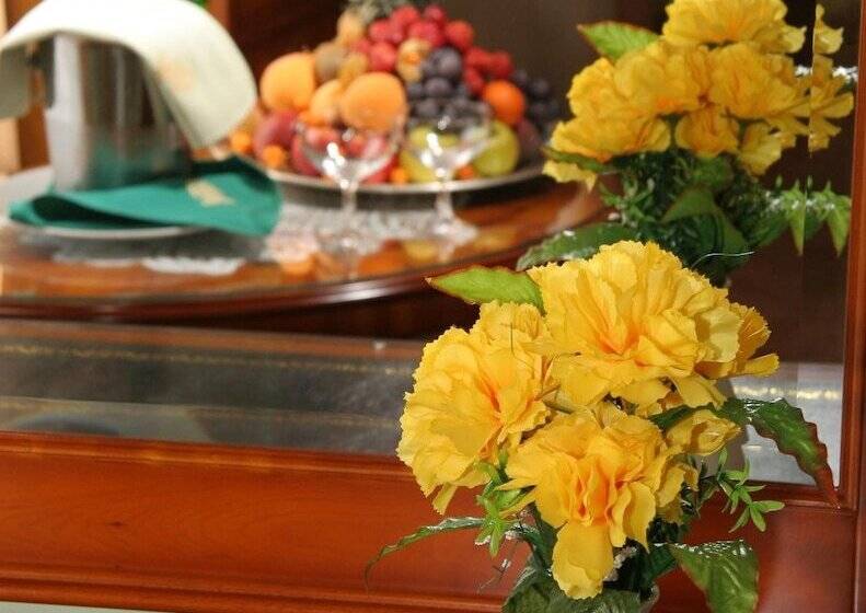 Hotel Bristol Georgy House