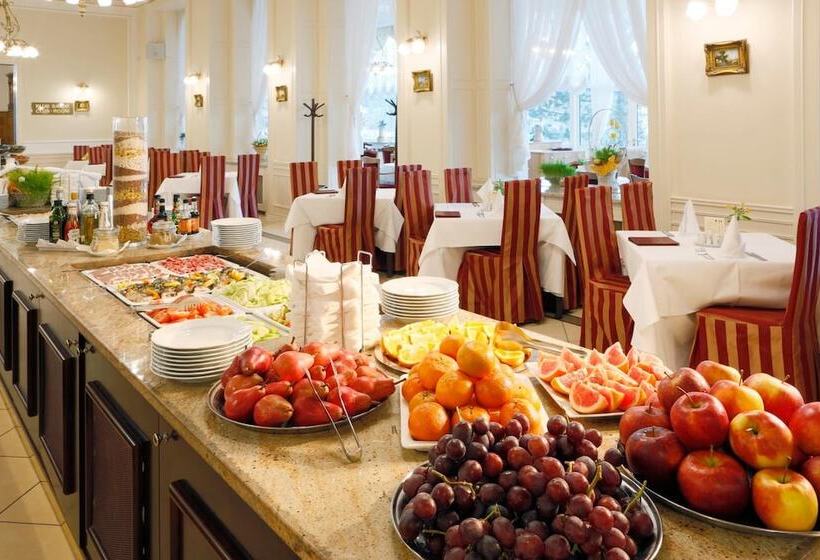 Hotel Bristol Georgy House