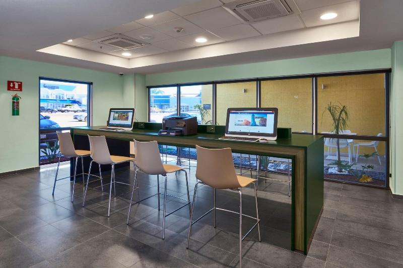 فندق City Express By Marriott Rosarito