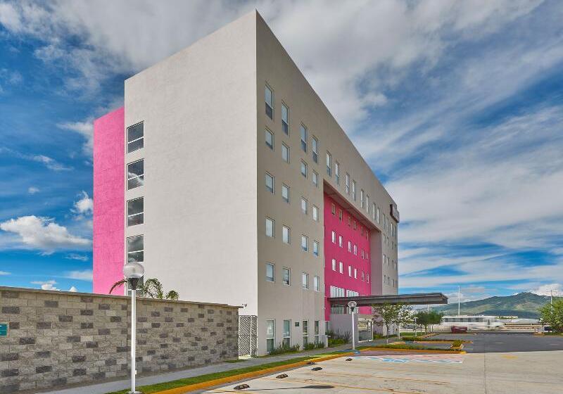 酒店 City Express Suites By Marriott Silao Aeropuerto