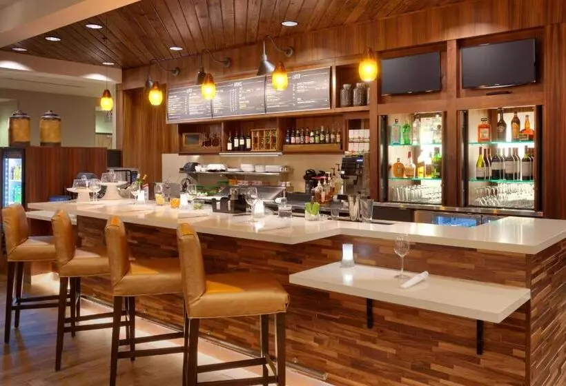 ホテル Courtyard By Marriott Sedona