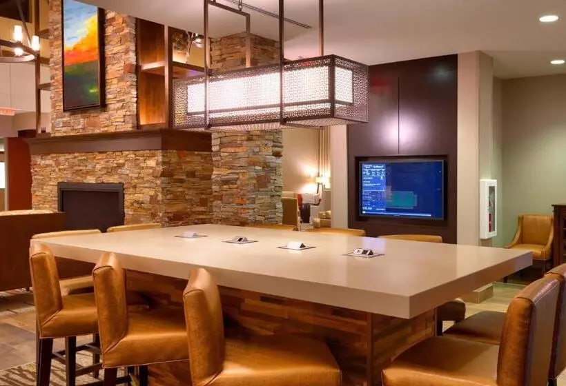 ホテル Courtyard By Marriott Sedona