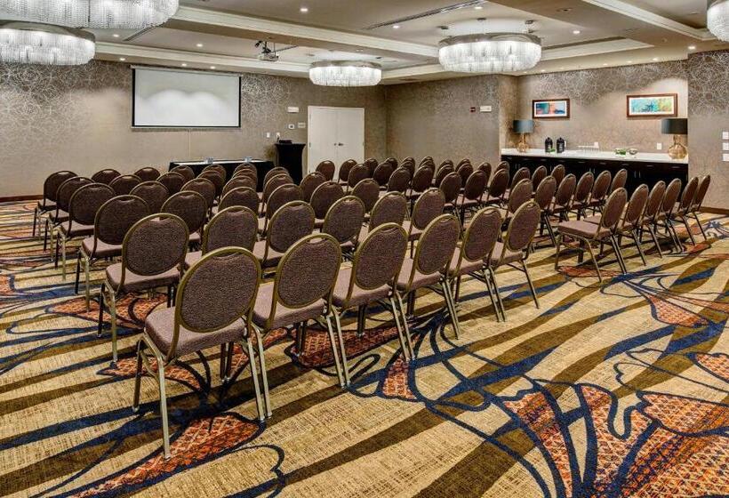 Отель Courtyard By Marriott Oxford