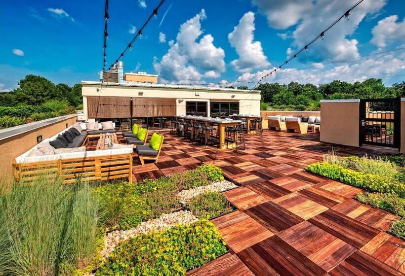 Отель Courtyard By Marriott Oxford