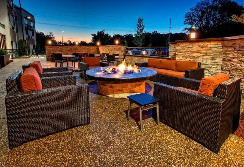 Отель Courtyard By Marriott Oxford