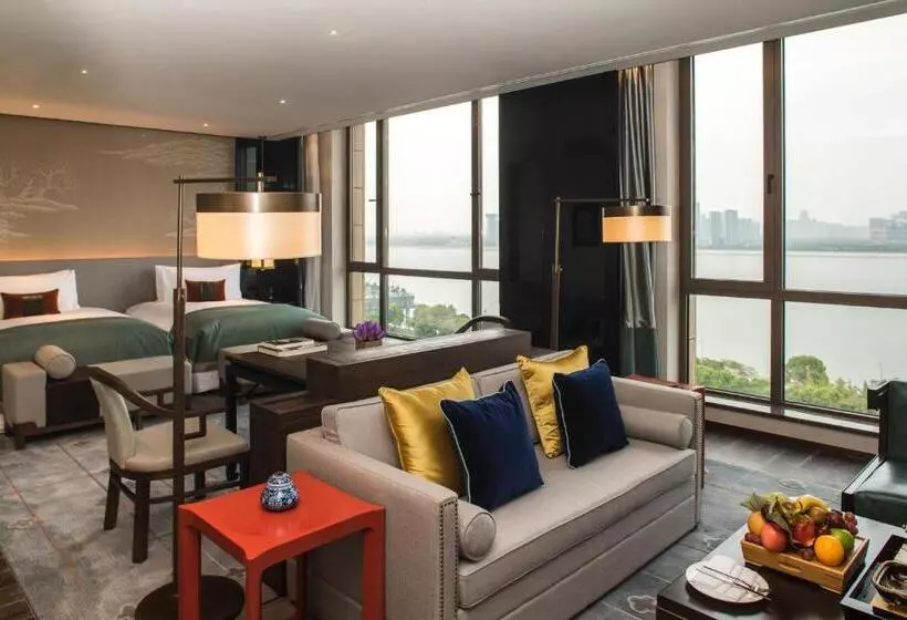 ホテル Hangzhou Jiutai
