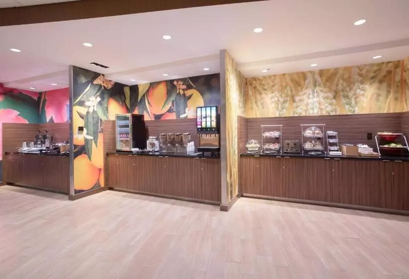 ホテル Fairfield Inn & Suites By Marriott Burlington